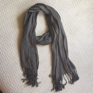 ⚡️2 FOR $11!⚡️Grey Silk Blend Scarf
